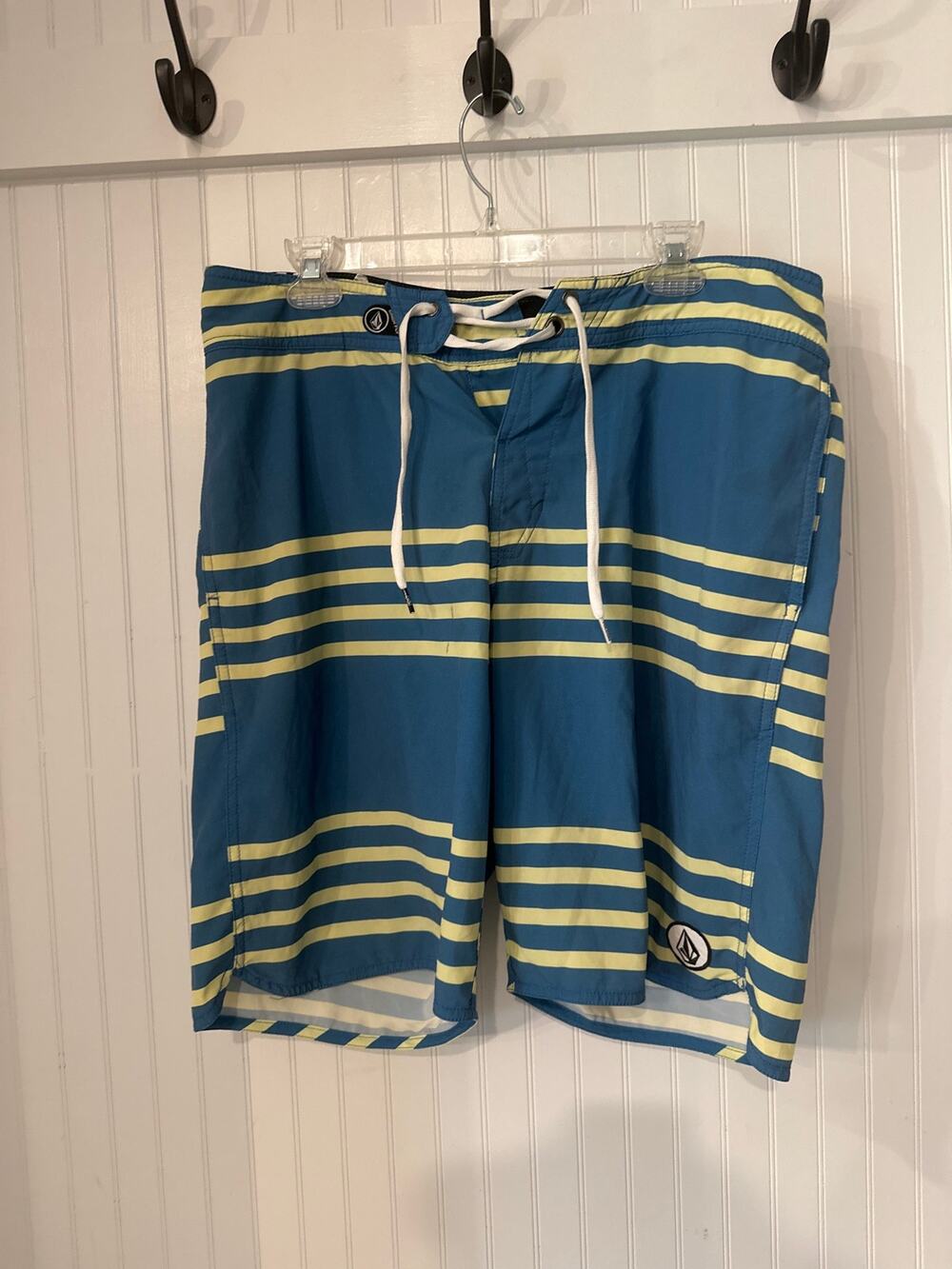 Volcom Mens Swim Trunks 34